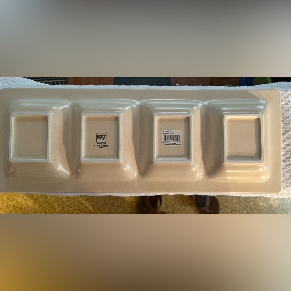 4 Section Mikasa Serving Dish - Picture 3 of 3